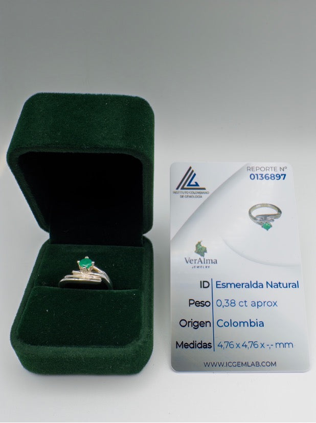 0,38 ct Natural Emerald Ring